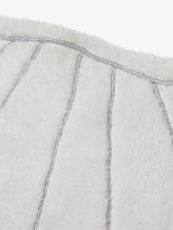 Grand Tapis En Fourrure Coquillage SOUS L'OCÉAN Ecru - Vertbaudet 10 Grand Tapis En Fourrure Coquillage SOUS L'OCÉAN Ecru - Vertbaudet -Maison grand tapis en fourrure coquillage sous locean 4