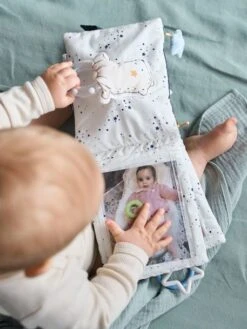 Livre D'éveil Et Photos CÉLESTE Bleu - Vertbaudet -Maison livre deveil et photos celeste 5